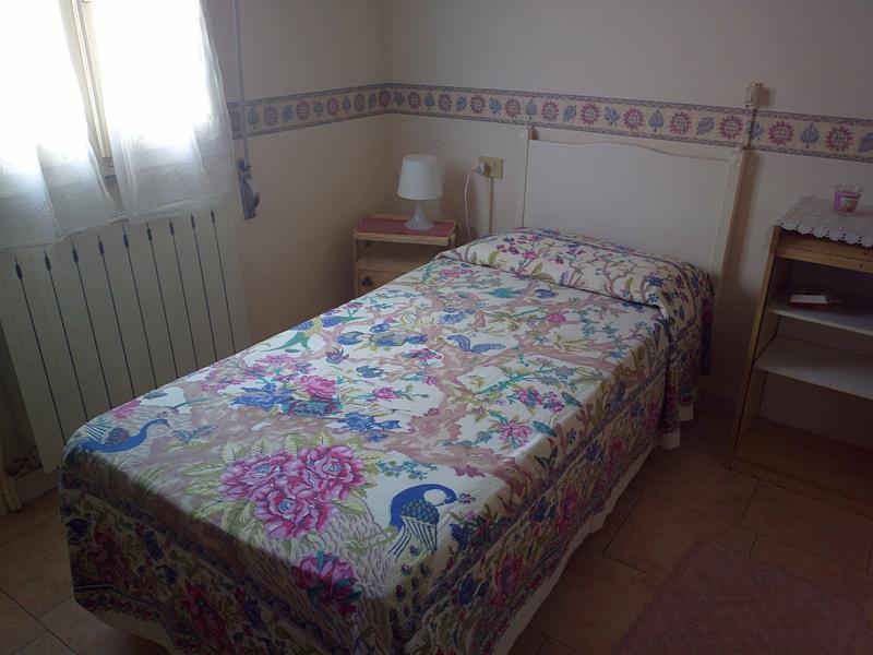 Single Room,647054073:JPEG