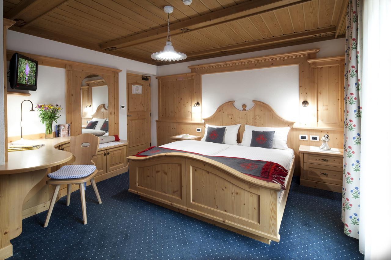 Standard Double Room,649021413:JPEG