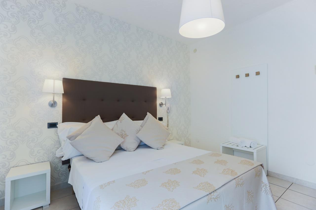 Double Room - Beach Package,649207701:JPEG