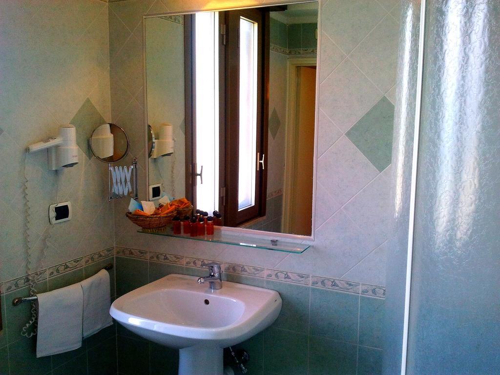 Doppelzimmer mit Meerblick