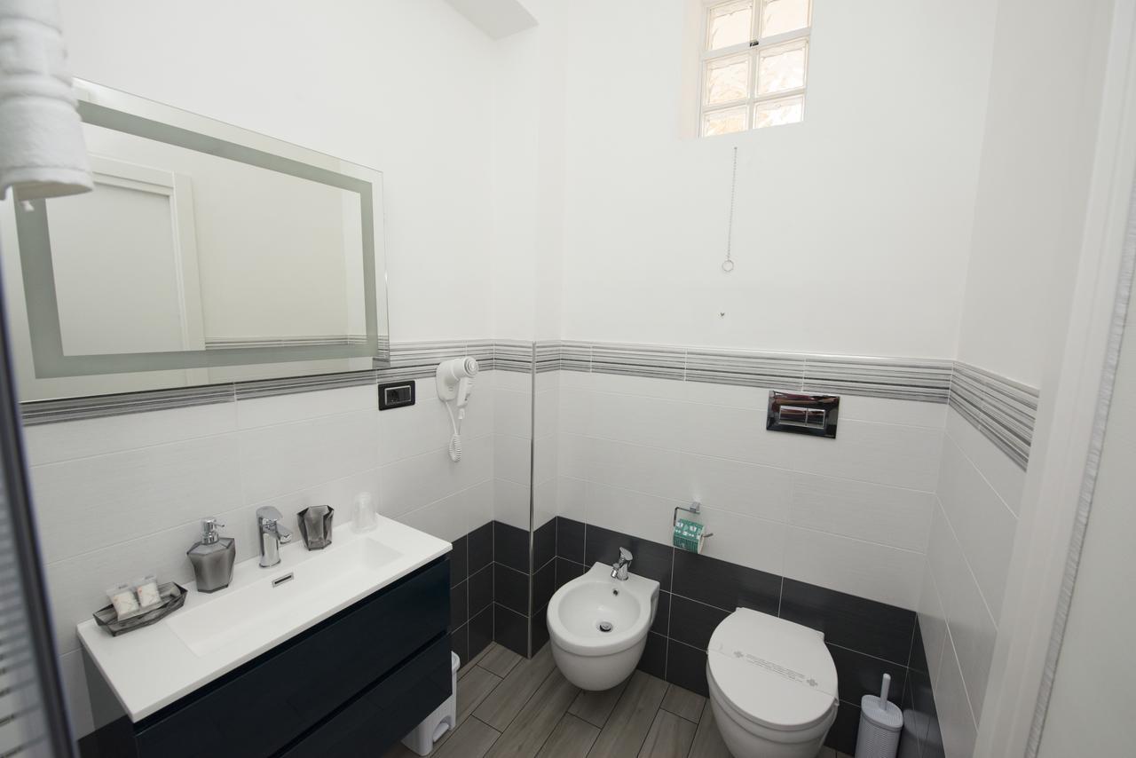 Pokój Dwuosobowy typu Deluxe z balkonem