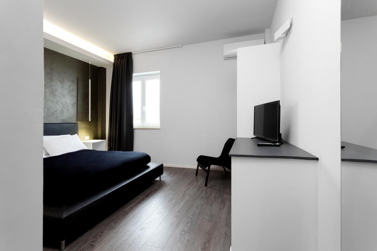 Quadruple Room Private Bathroom
