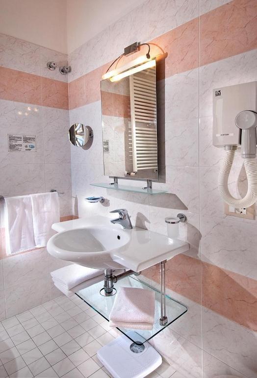 Deluxe Dreibettzimmer