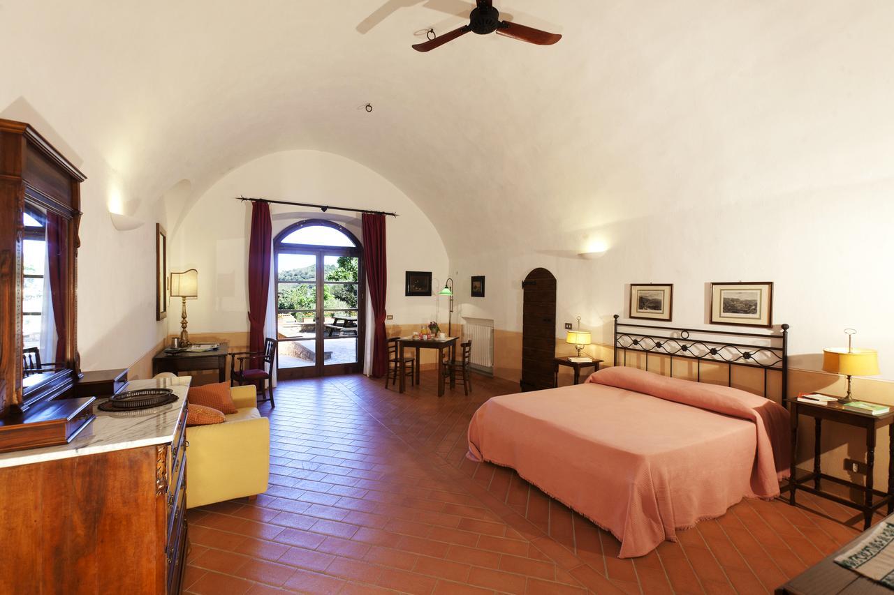 Double Room,664459818:JPEG