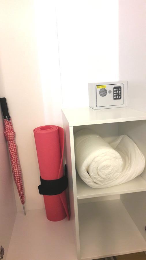 Double Room with Private Bathroom,724144450:JPEG