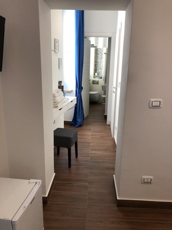Deluxe Double Room Balcony,1425391663:JPEG