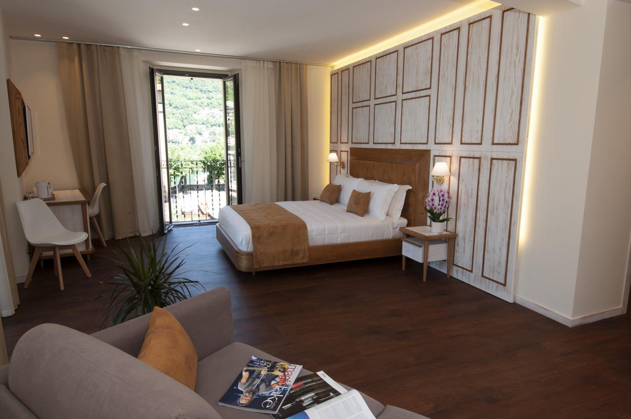 King Room with Lake View