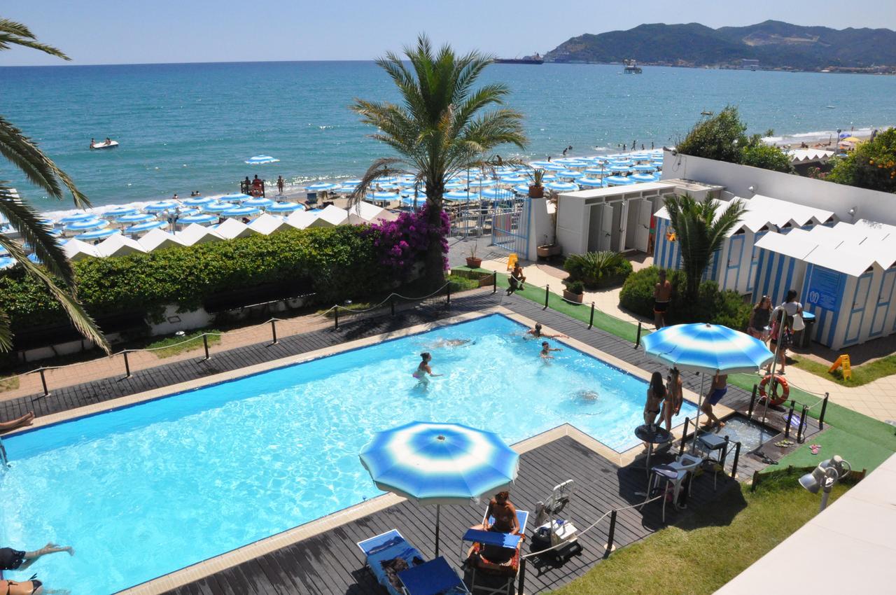 Deluxe Double Room with Sea View,1087304956:JPEG