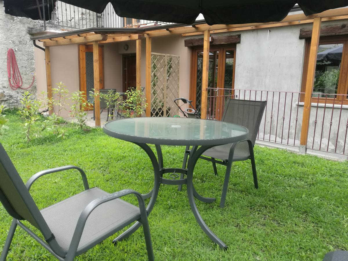 Appartamento con Vista Giardino