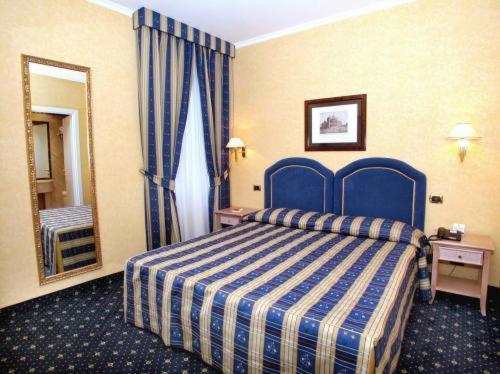 Double Room,675206868:JPEG