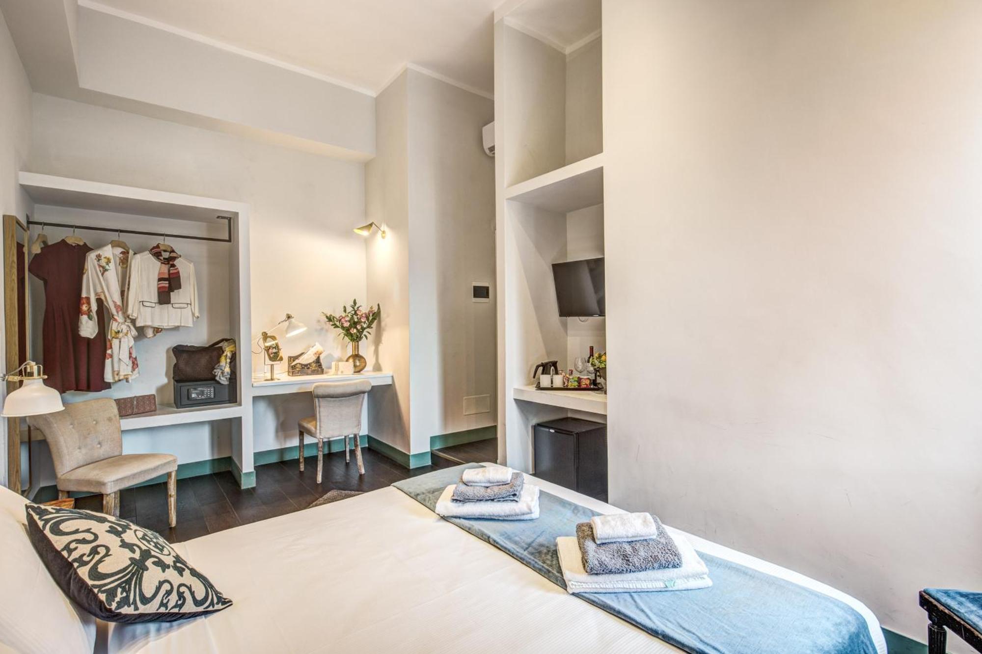 Exclusive Triple Room