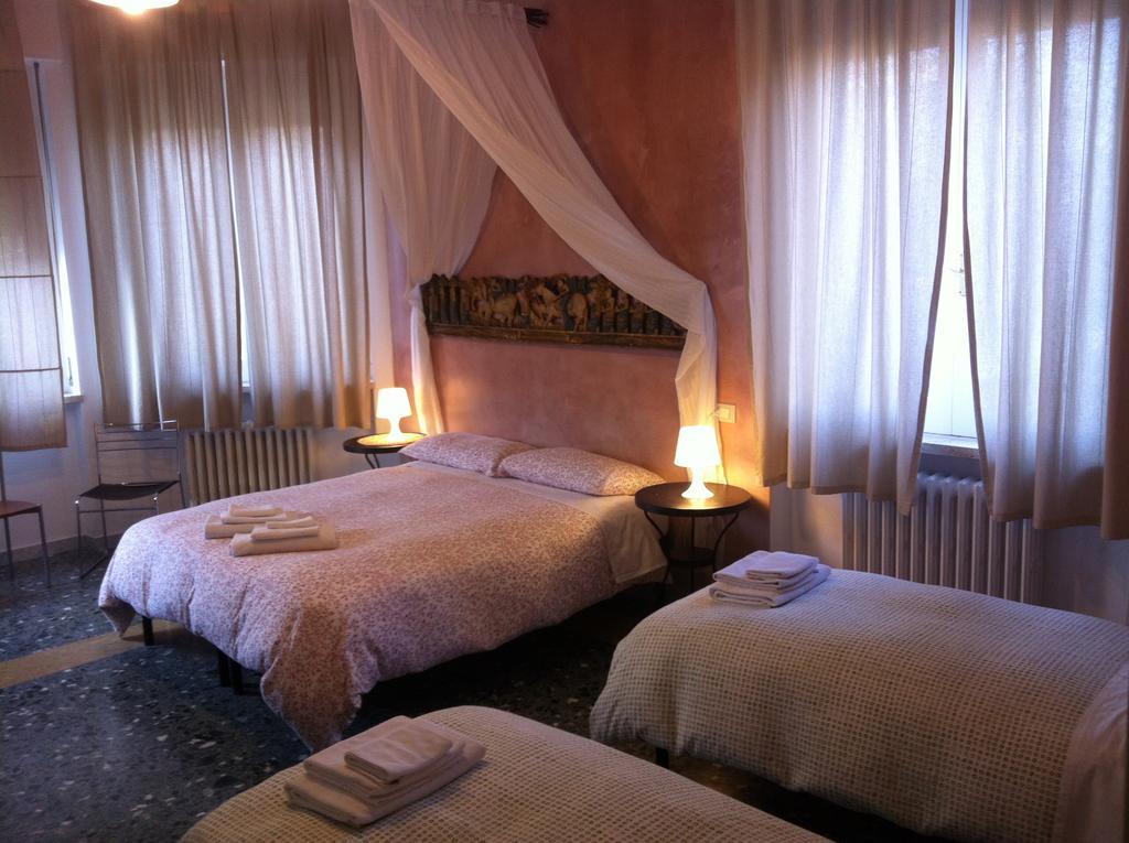 Triple Room with Private Bathroom