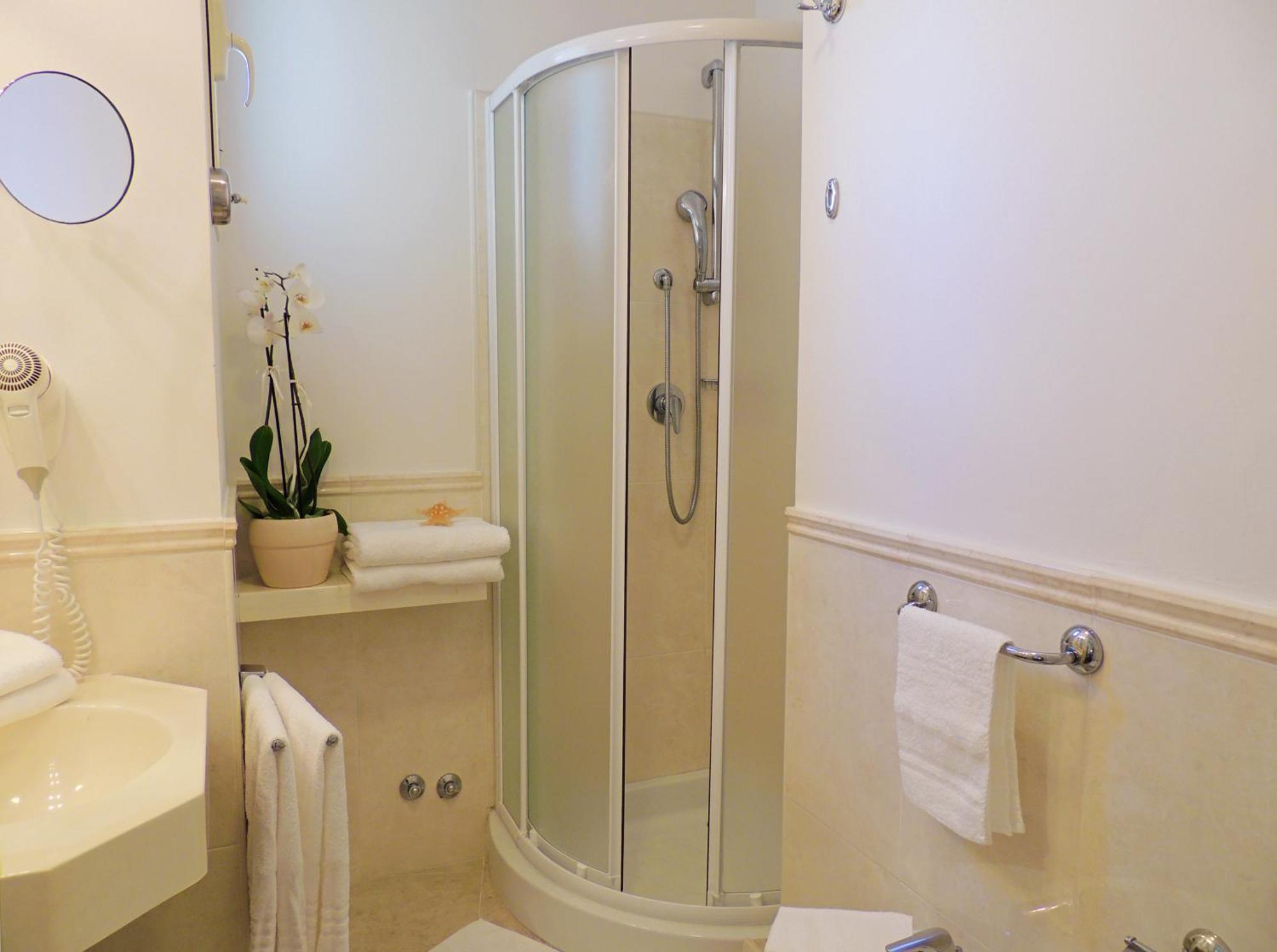 Economy Double Room,1200009412:JPEG