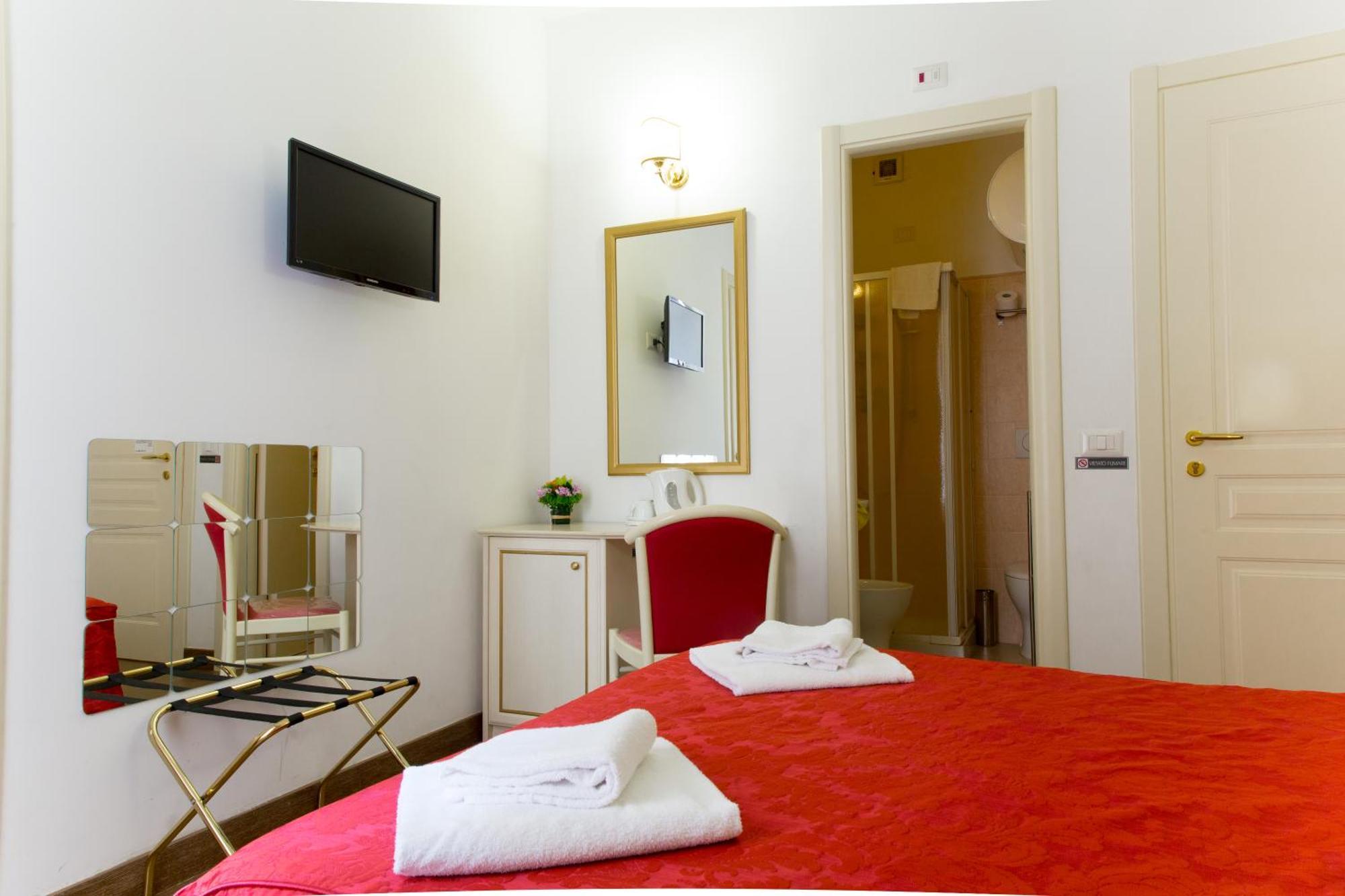 Small Double Room