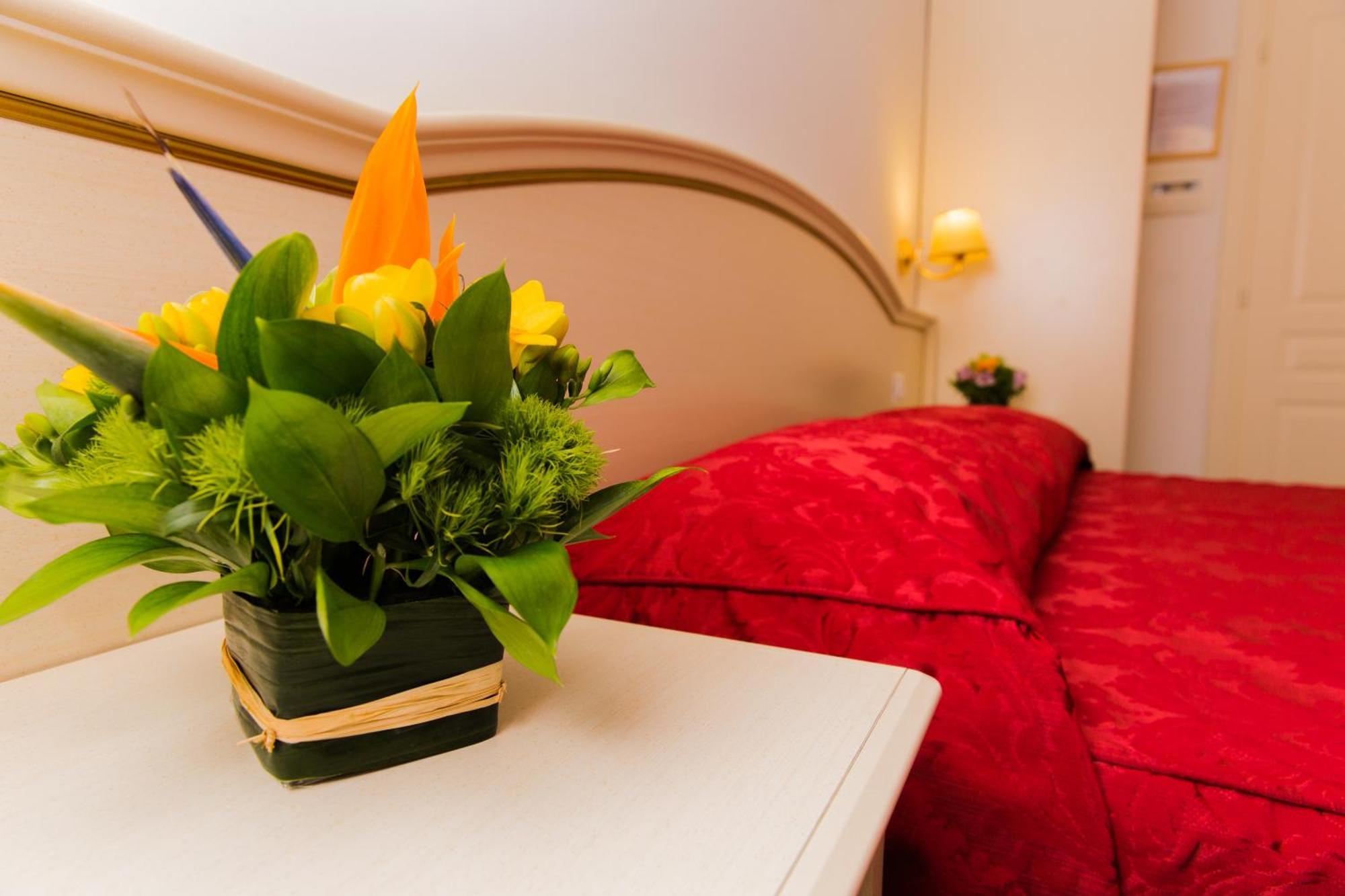Two Connecting Double Rooms