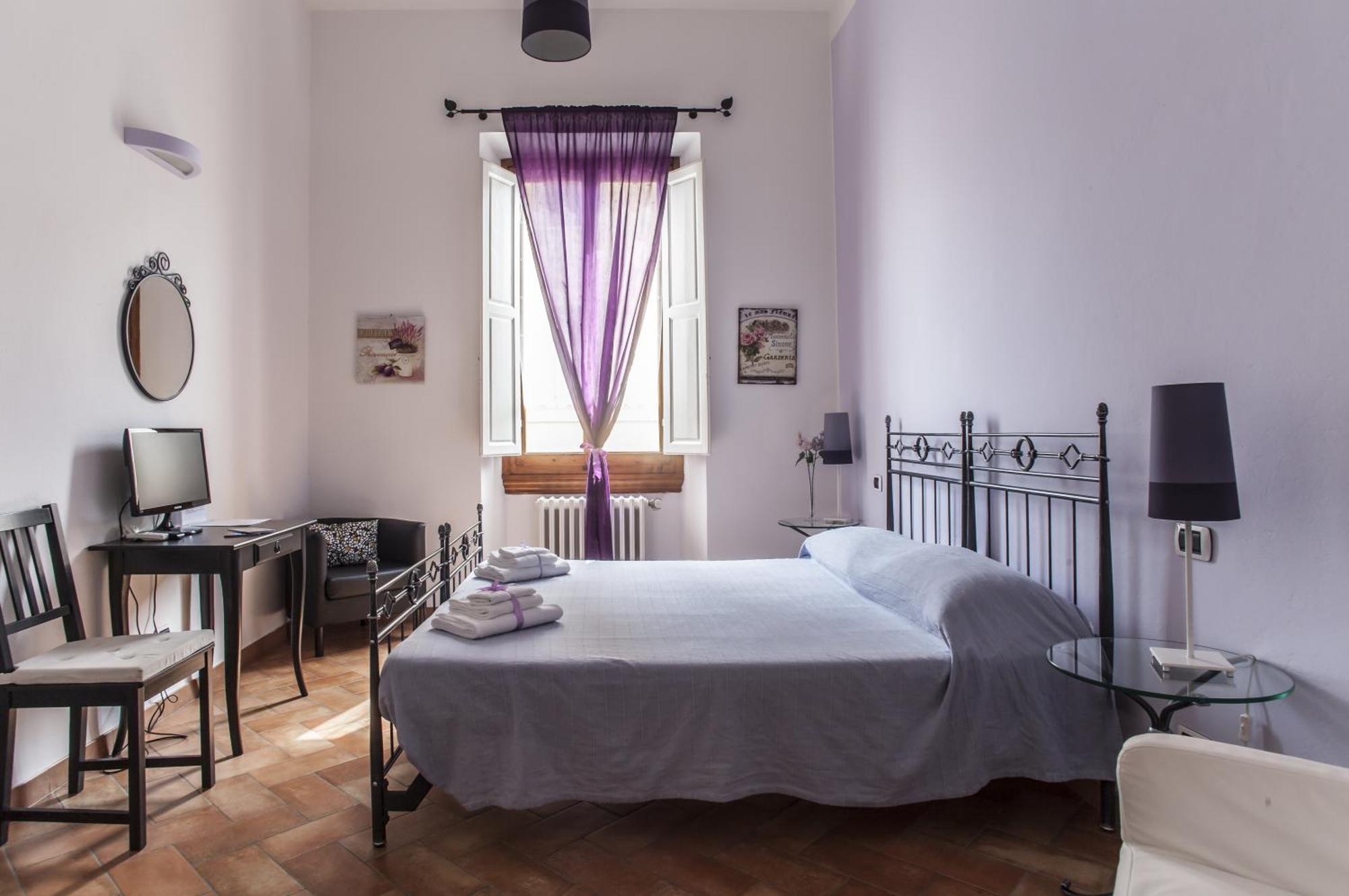 Chambre Double ou Lits Jumeaux avec Salle de Bains Privative Externe
