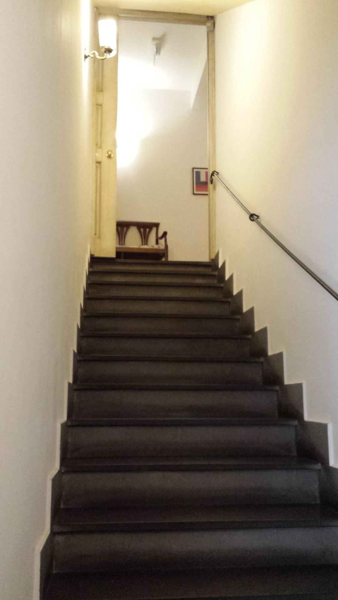 Doppel- oder Zweibettzimmer