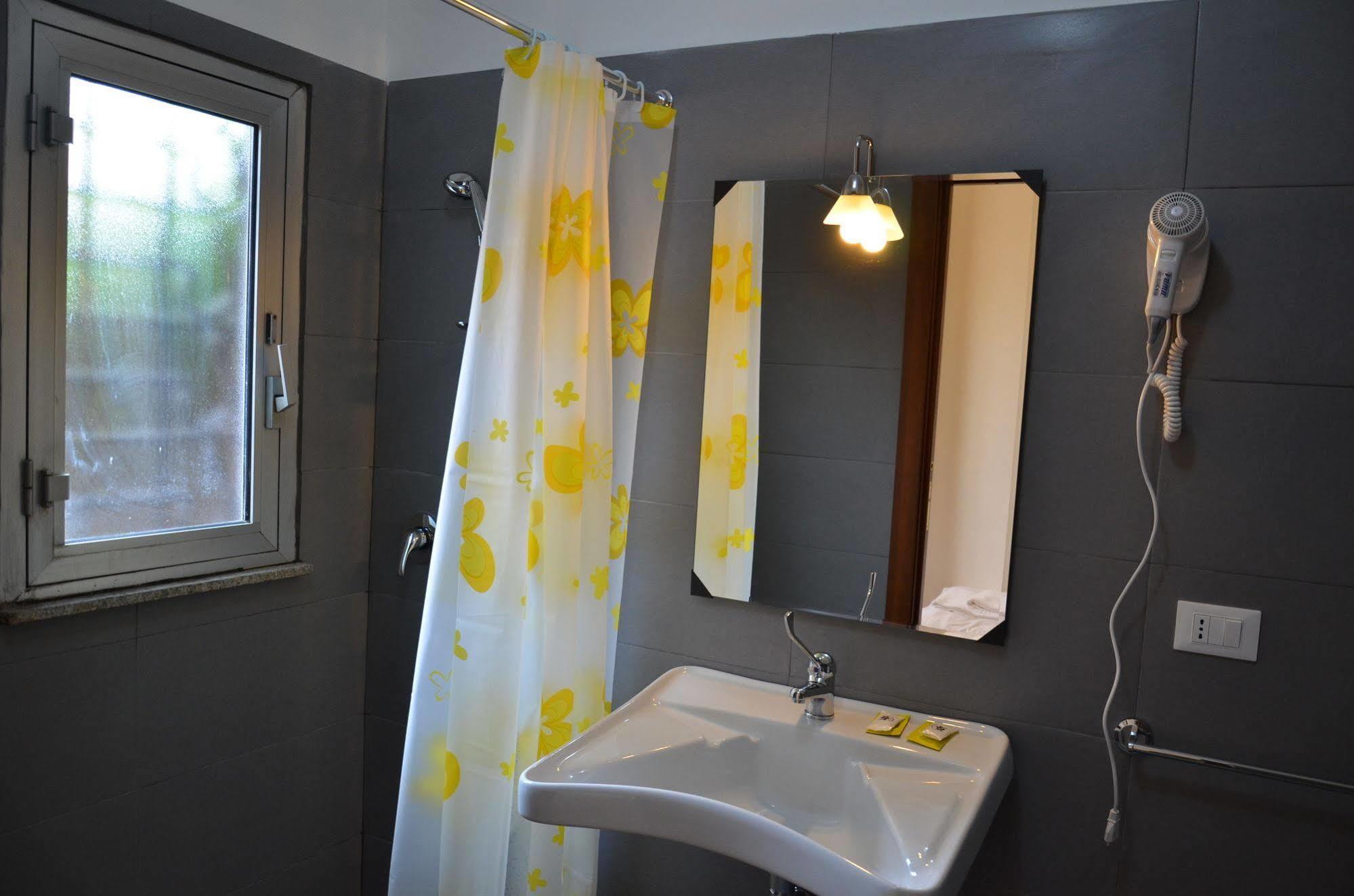 Camera Tripla con Bagno Privato