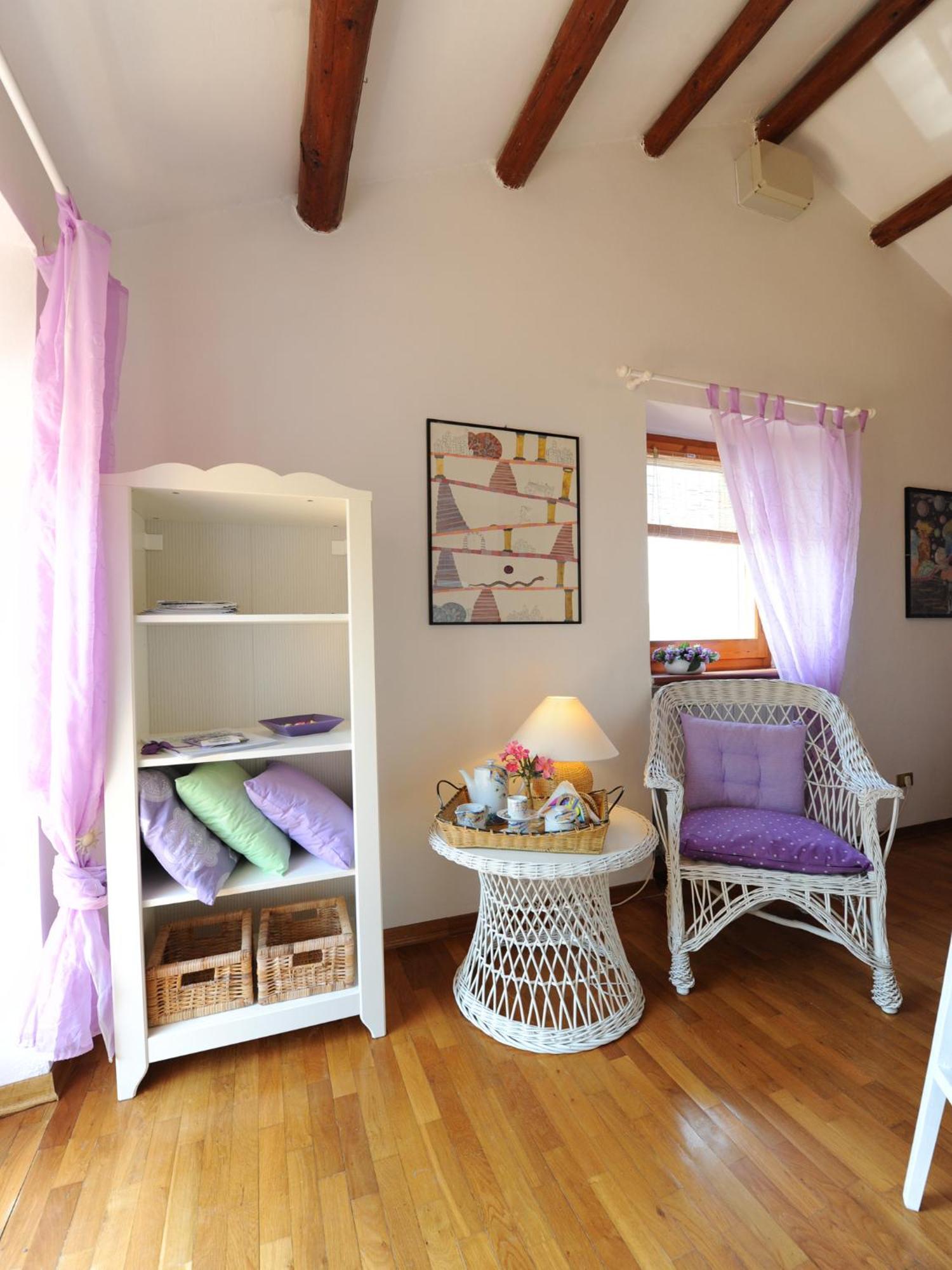 Double Room Private Bathroom