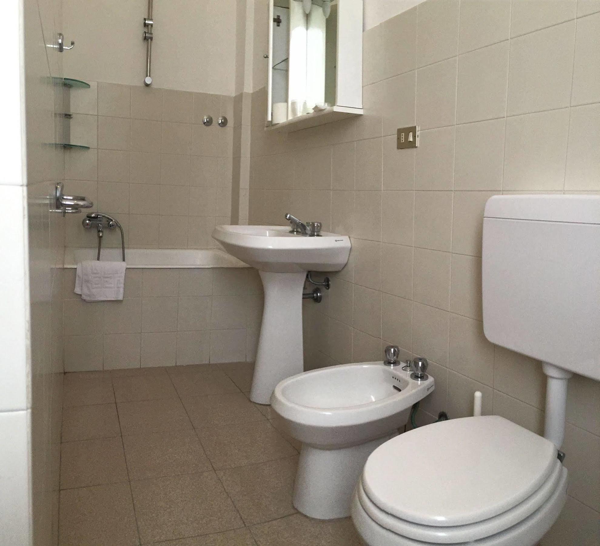 Chambre Double ou Lits Jumeaux