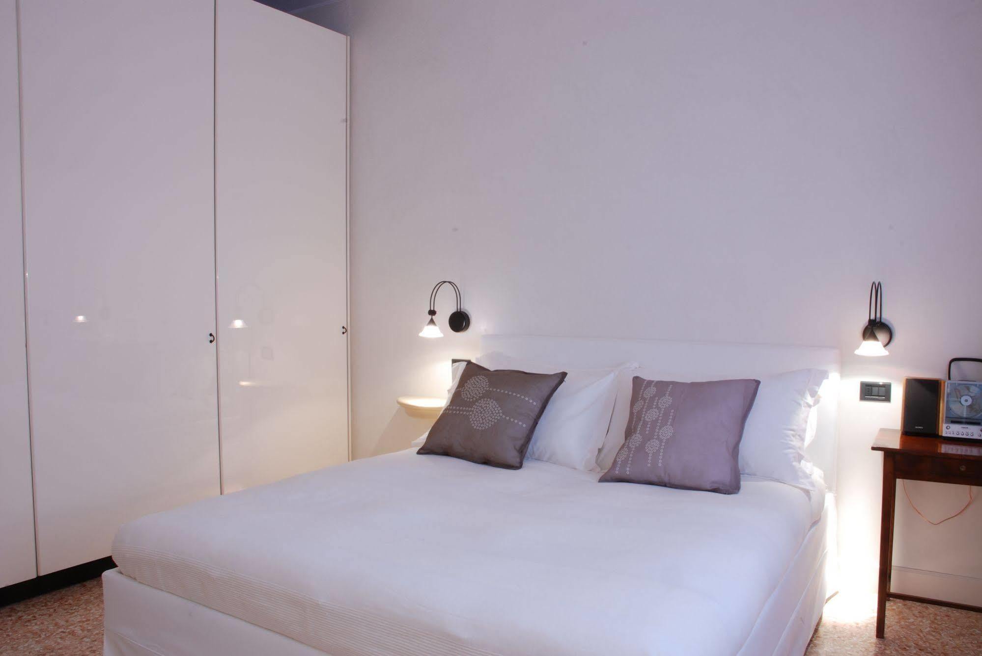 Chambre Double avec Salle de Bains Commune