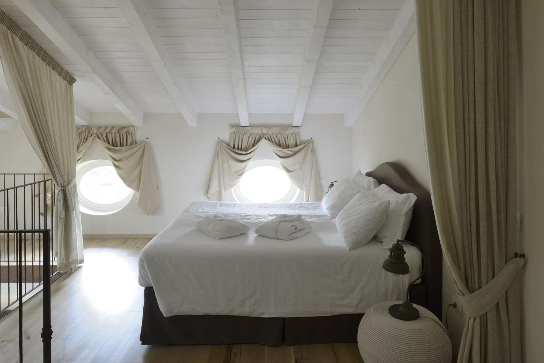 One-Bedroom Suite Split Level
