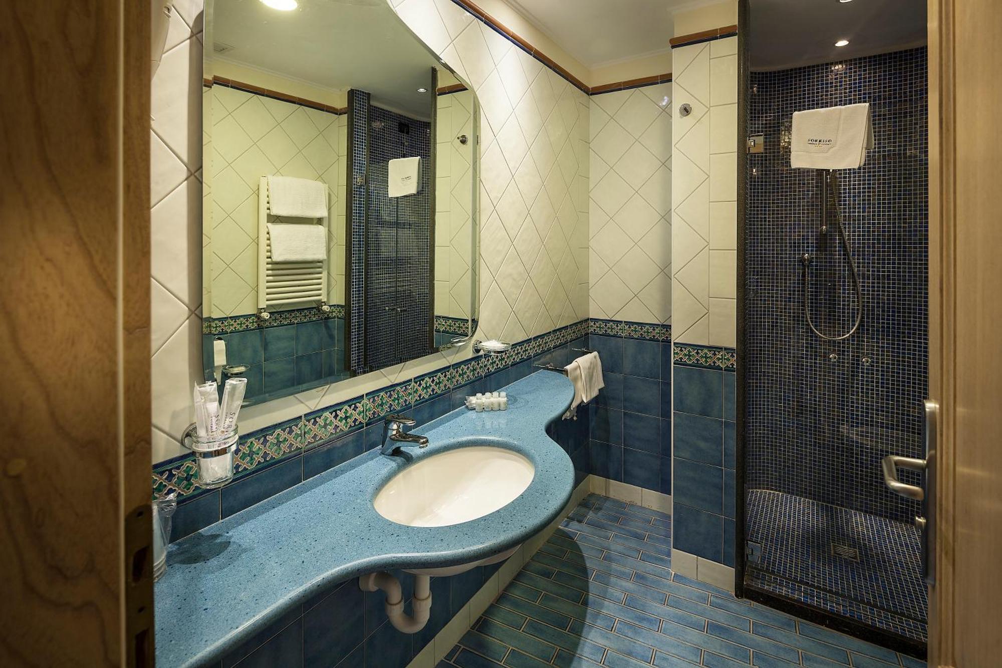 Classic Single Room