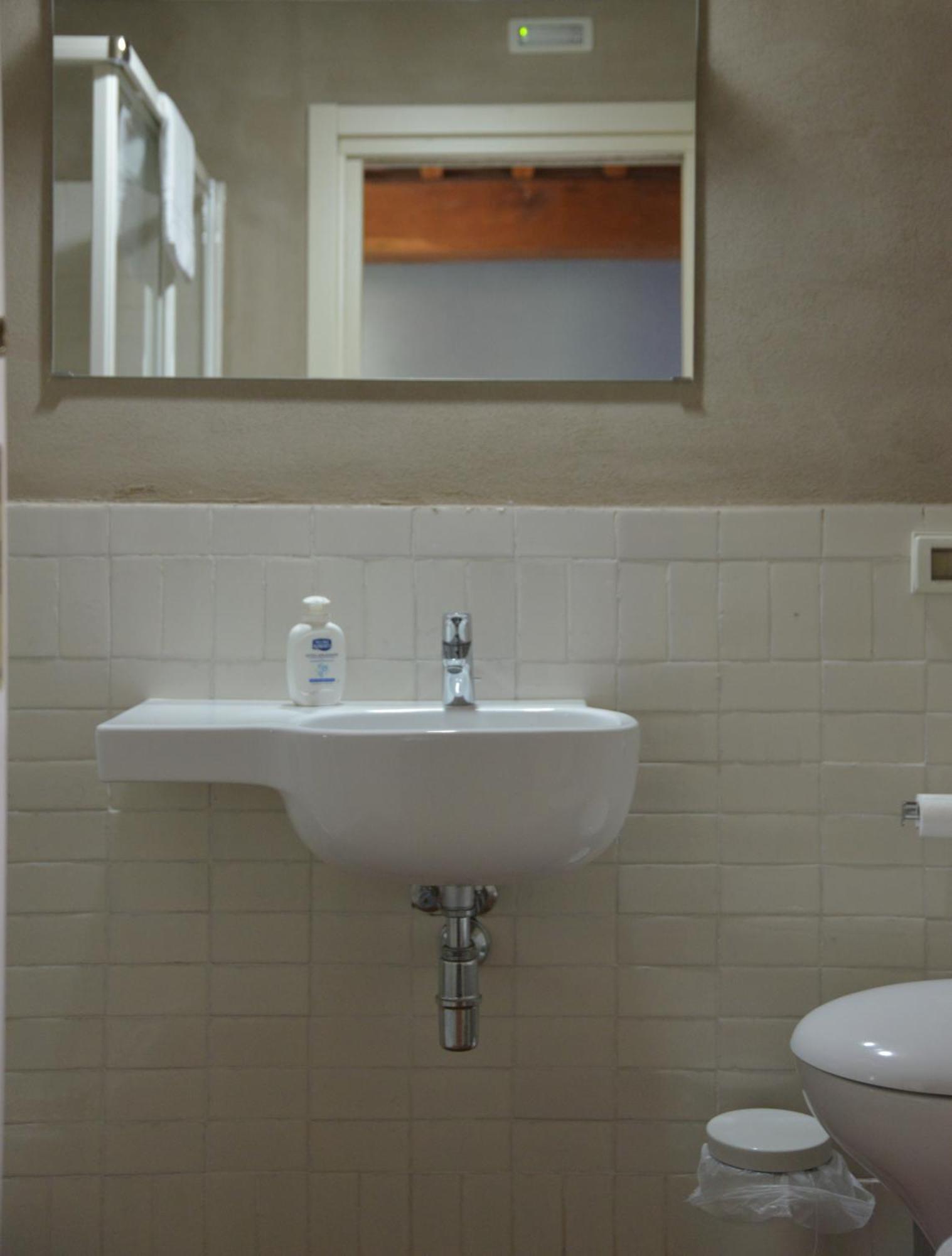 Classic Double or Twin Room,741937861:JPEG