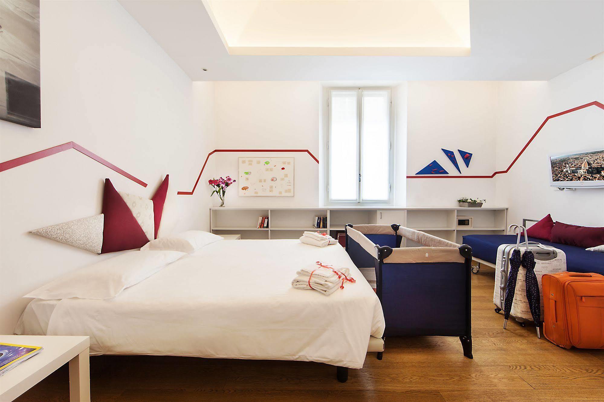 Quarto Superior com Cama de Casal ou 2 de Solteiro