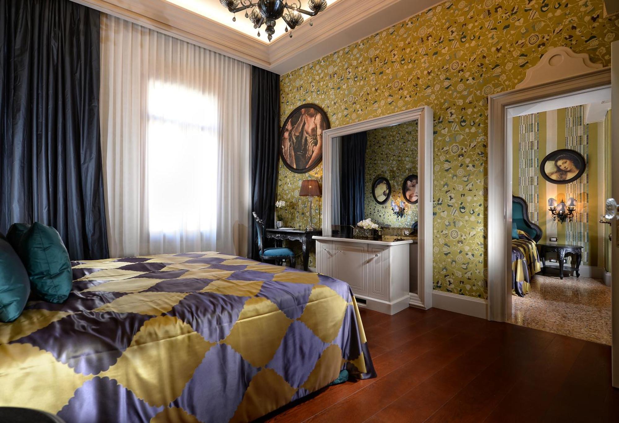 Apartament typu Suite z widokiem na kanał