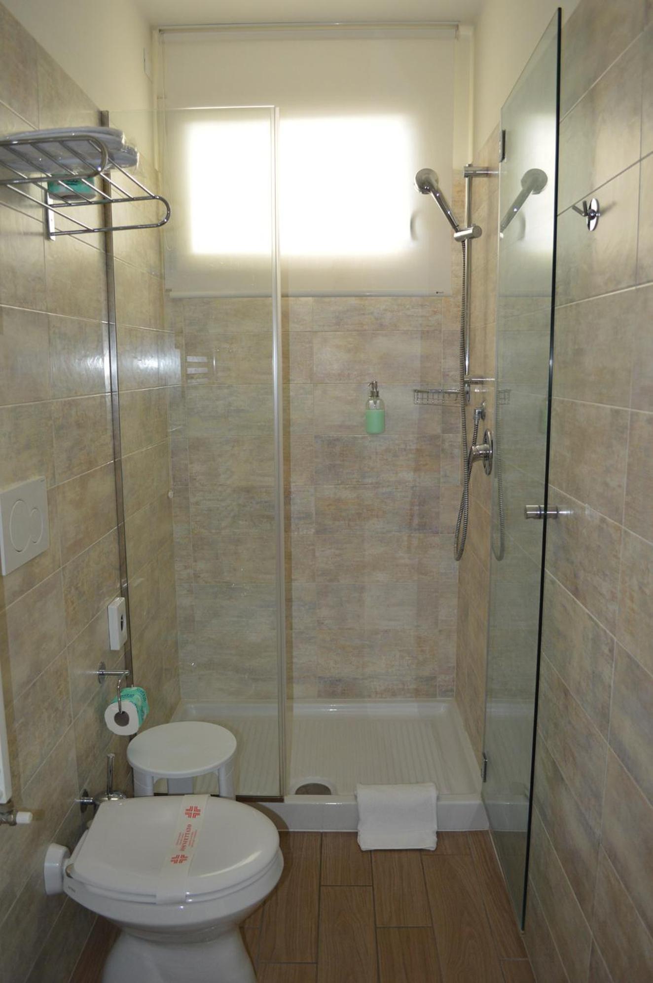 Pokój dwuosobowy typu Deluxe z balkonem i widokiem na morze