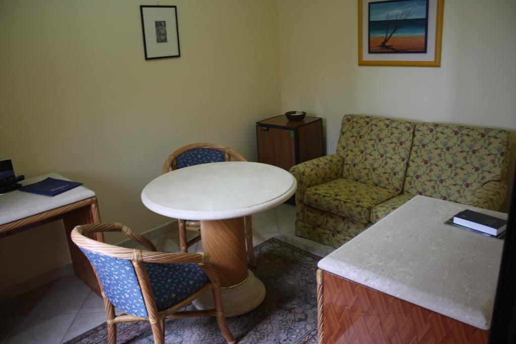 Suite with Sea View