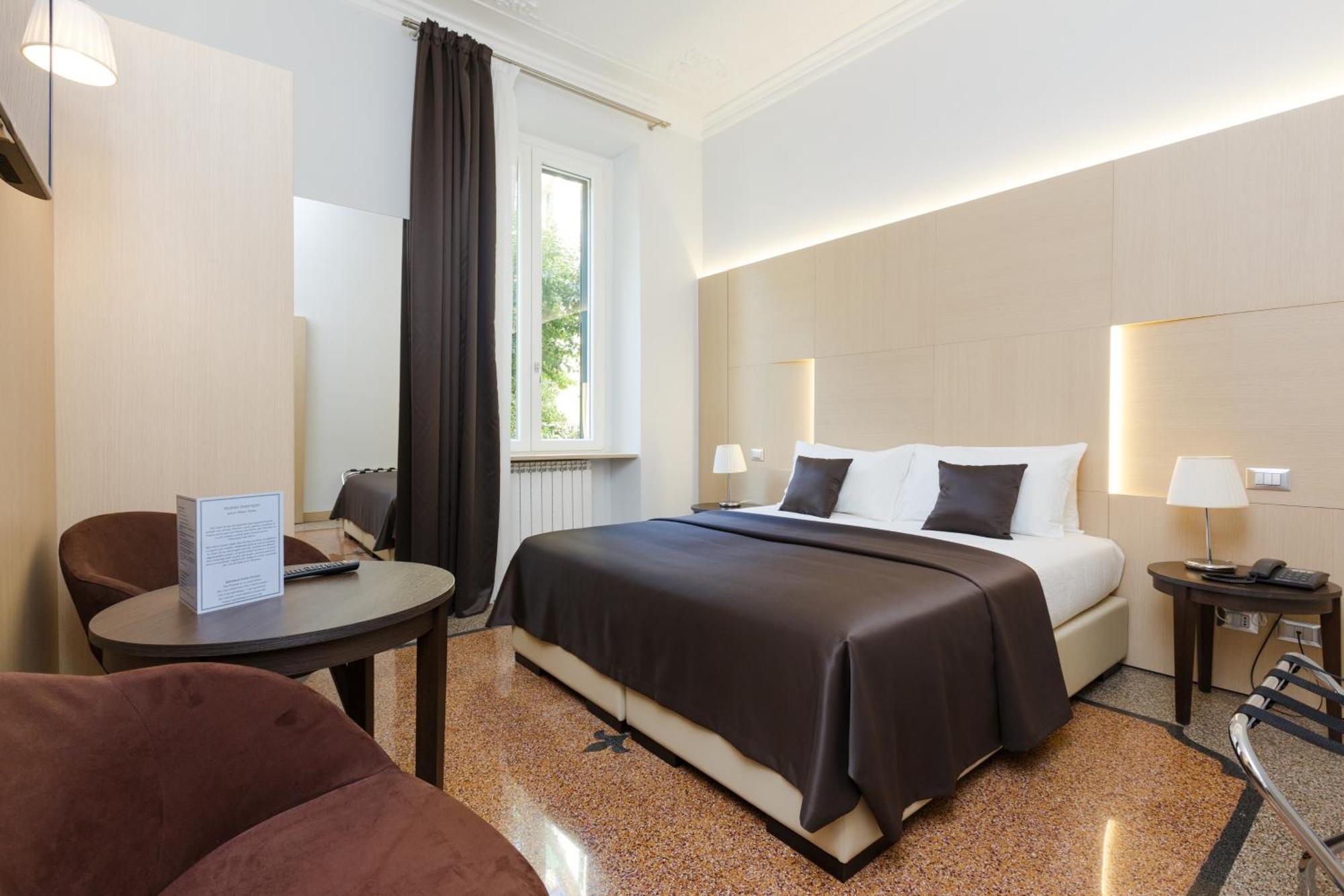 Deluxe Double or Twin Room Garden View