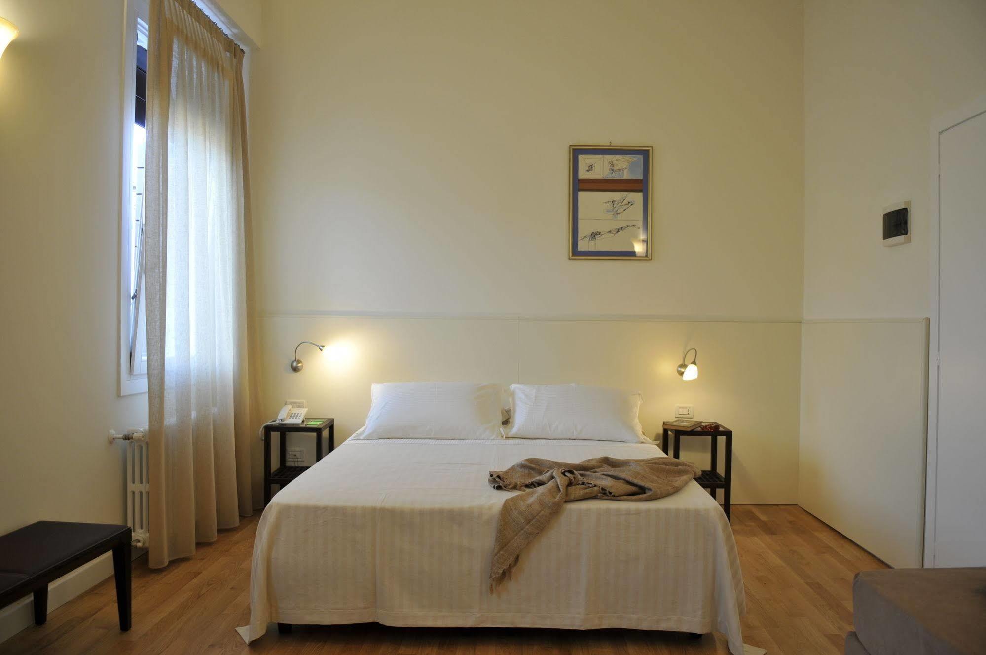 Quarto Duplo