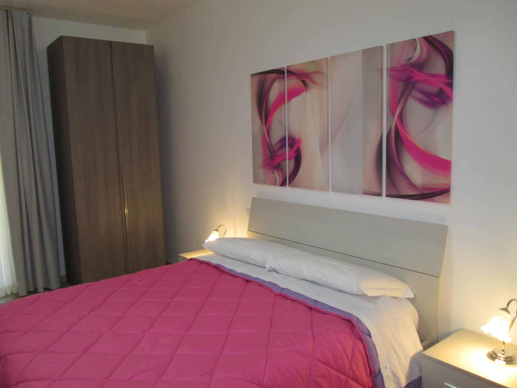 Deluxe Triple Room,712963288:JPEG