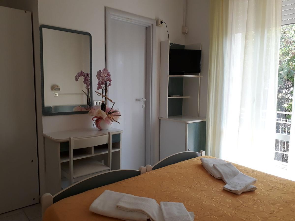 Economy Double Room,807238590:JPEG