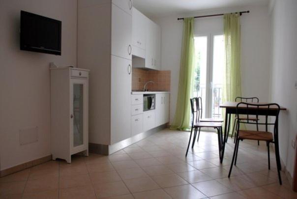 Superior Apartment,718397944:JPEG