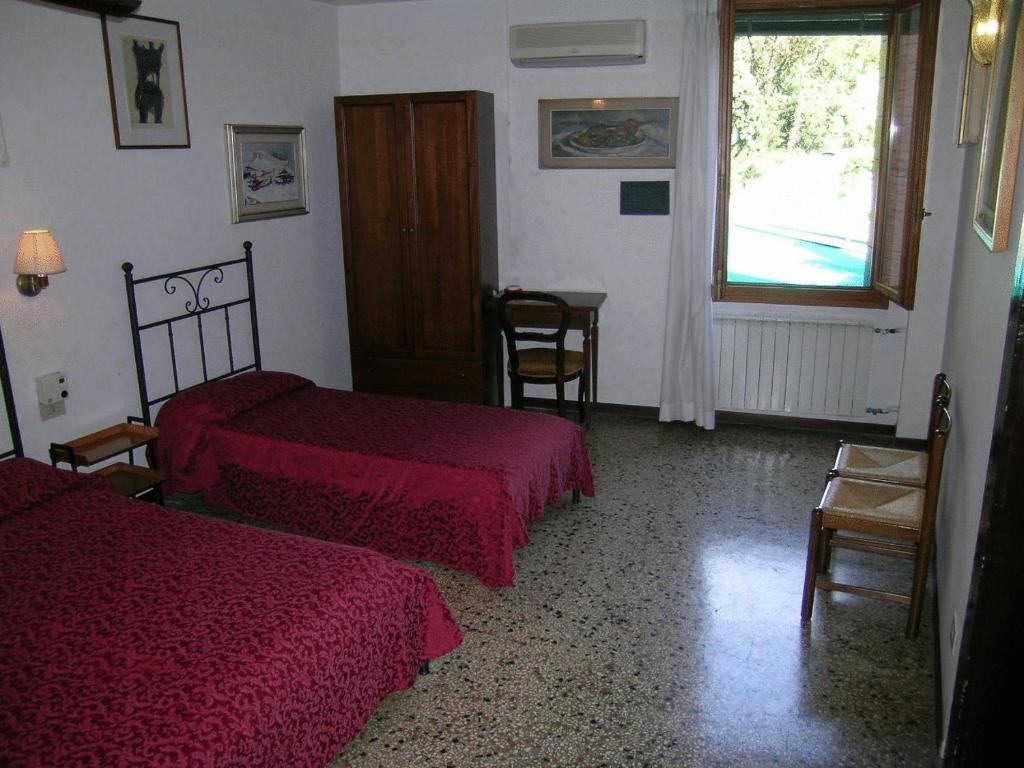 Quarto Triplo Standard