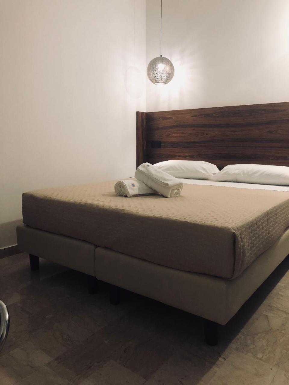 Standard Double or Twin Room Balcony