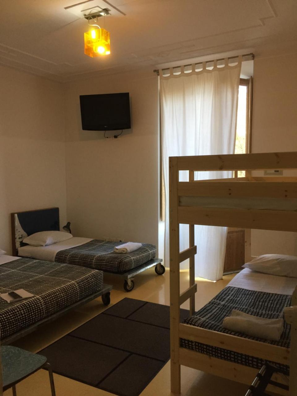 Quarto Familiar com Varanda