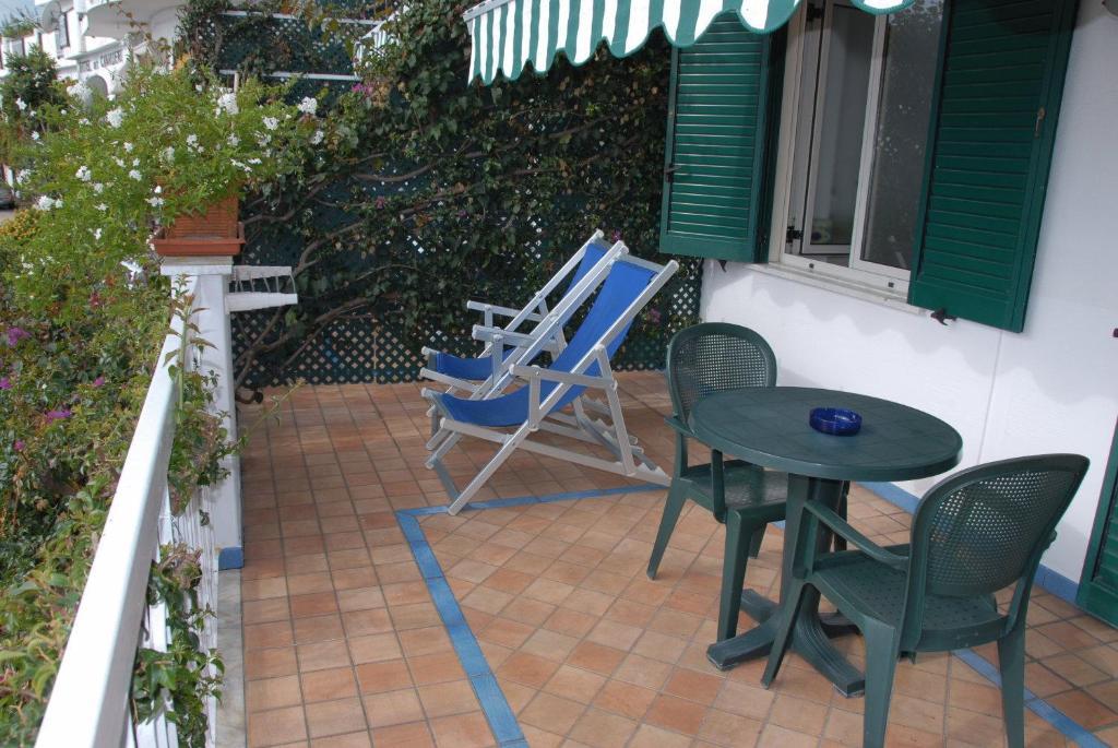 Suite Junior con vistas al mar (2 adultos)