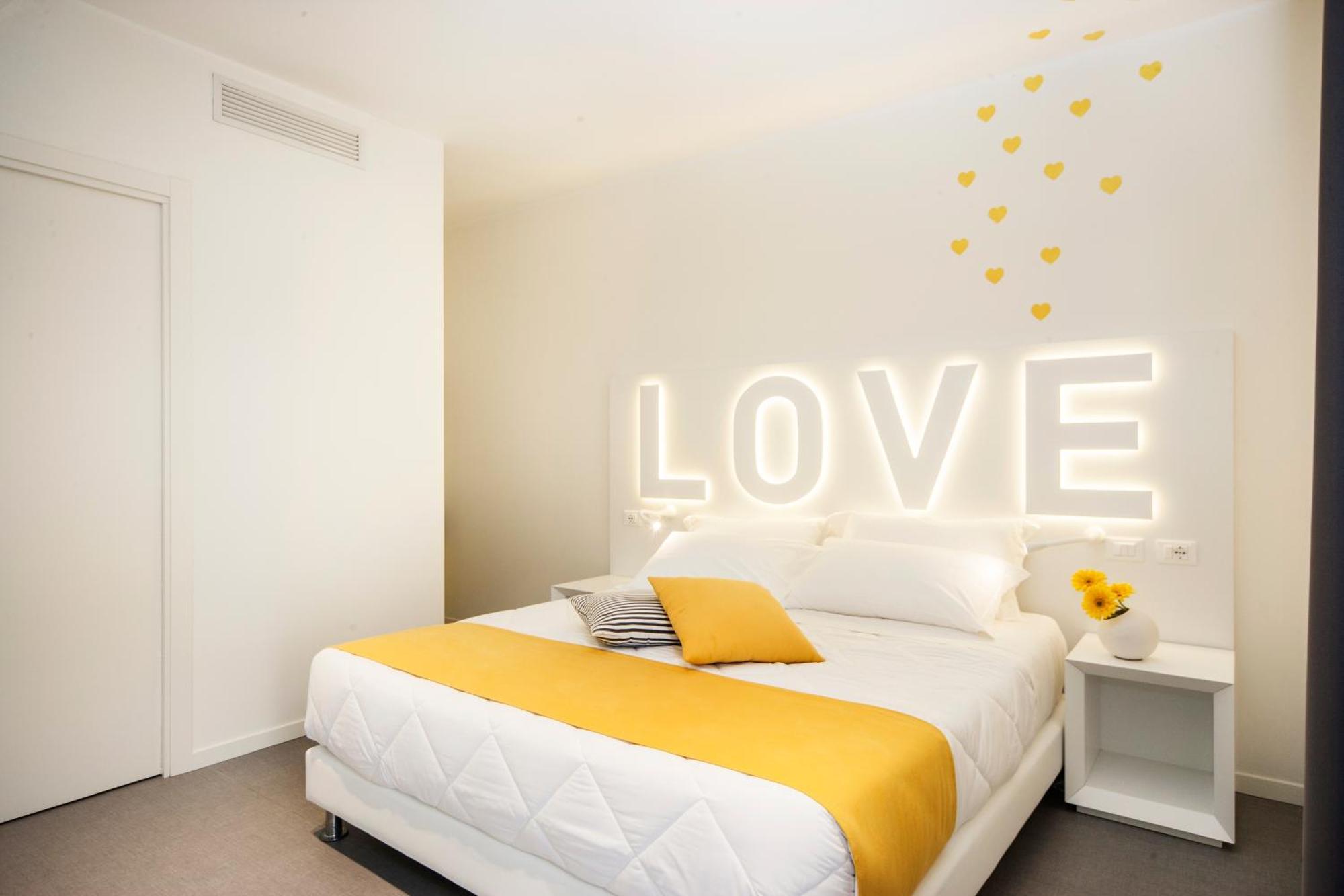 Double Room with Little Garden