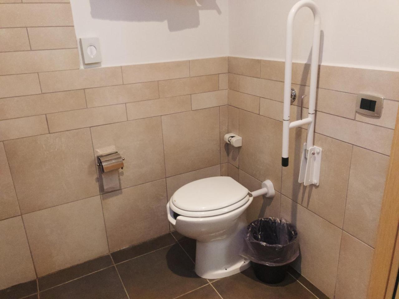 King Room - Disability Access