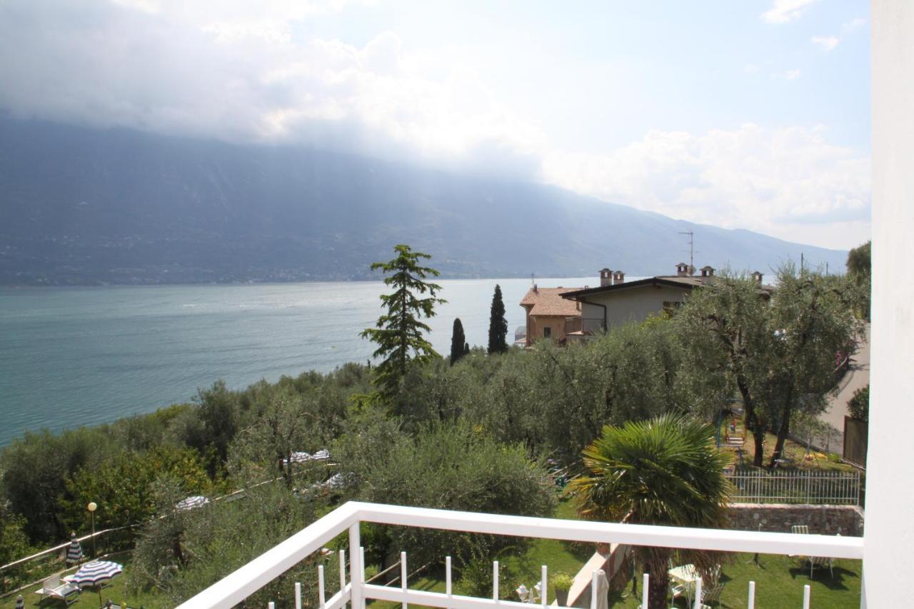 Camera Superior Doppia con Letti Singoli e Vista Mare