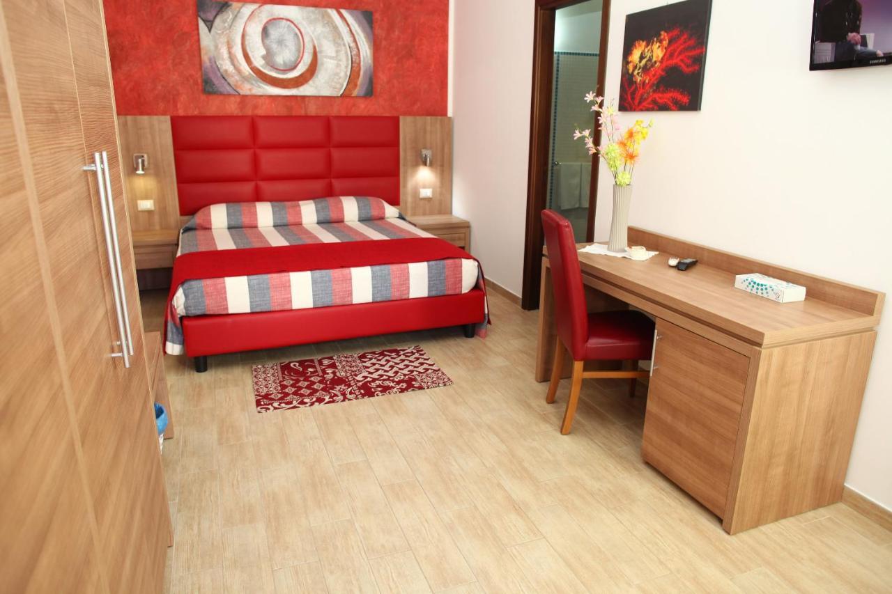 Superior Quadruple Room,747088586:JPEG
