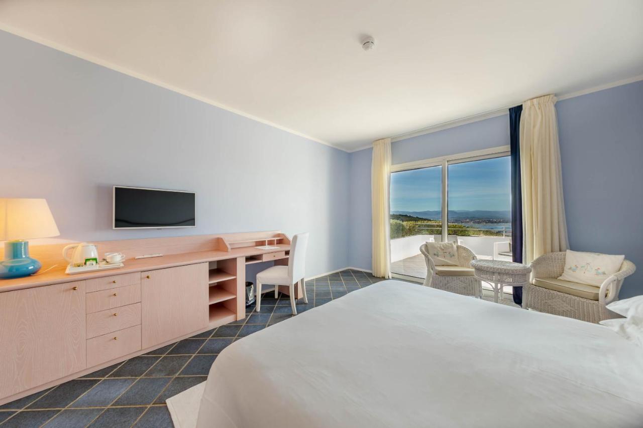 Superior Double or Twin Room,749747369:JPEG