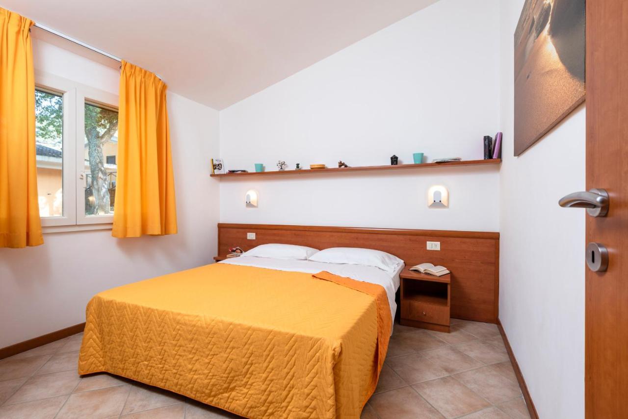 One-Bedroom Standard Apartment