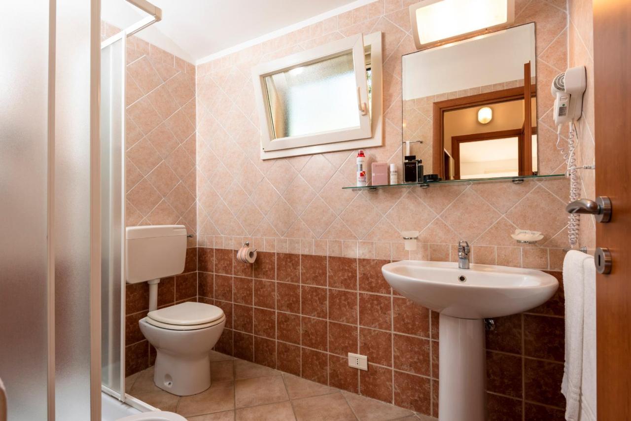 One-Bedroom Standard Apartment