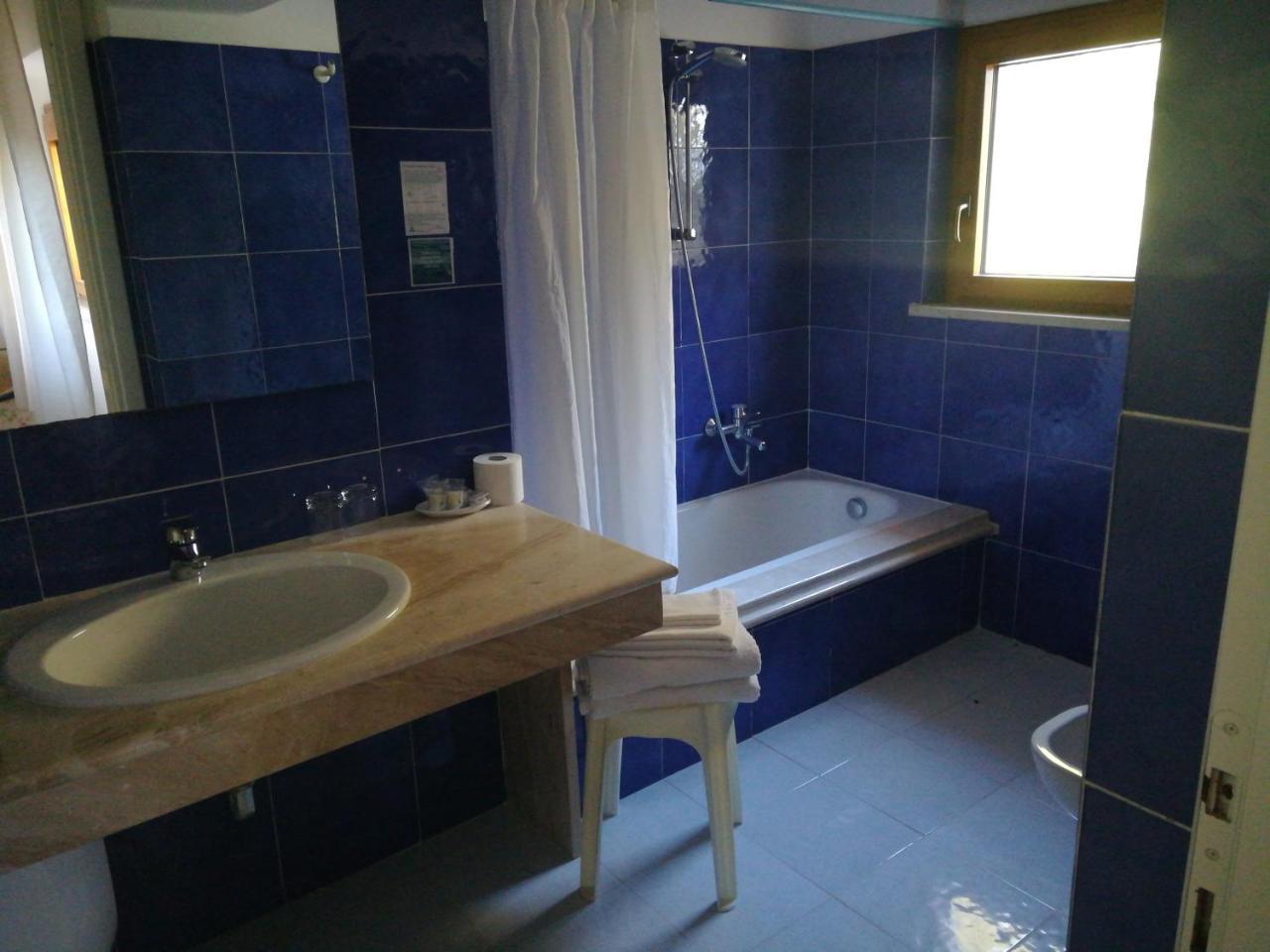 Habitación Cuádruple Económica