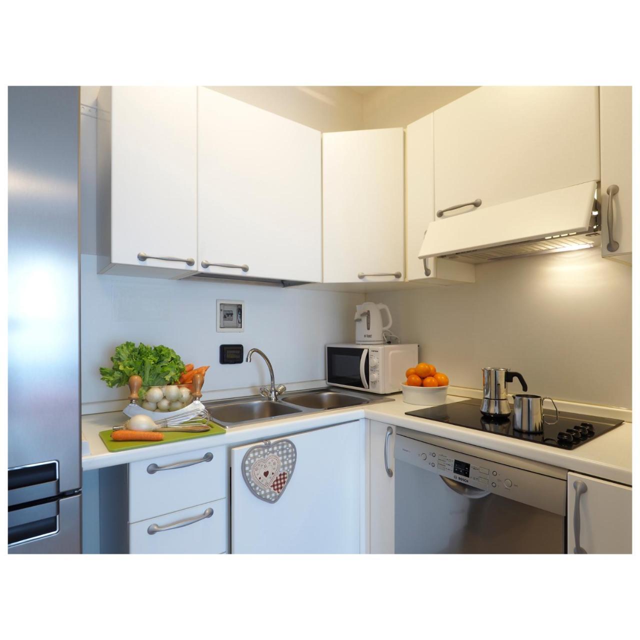 One-Bedroom Apartment,756527386:JPEG